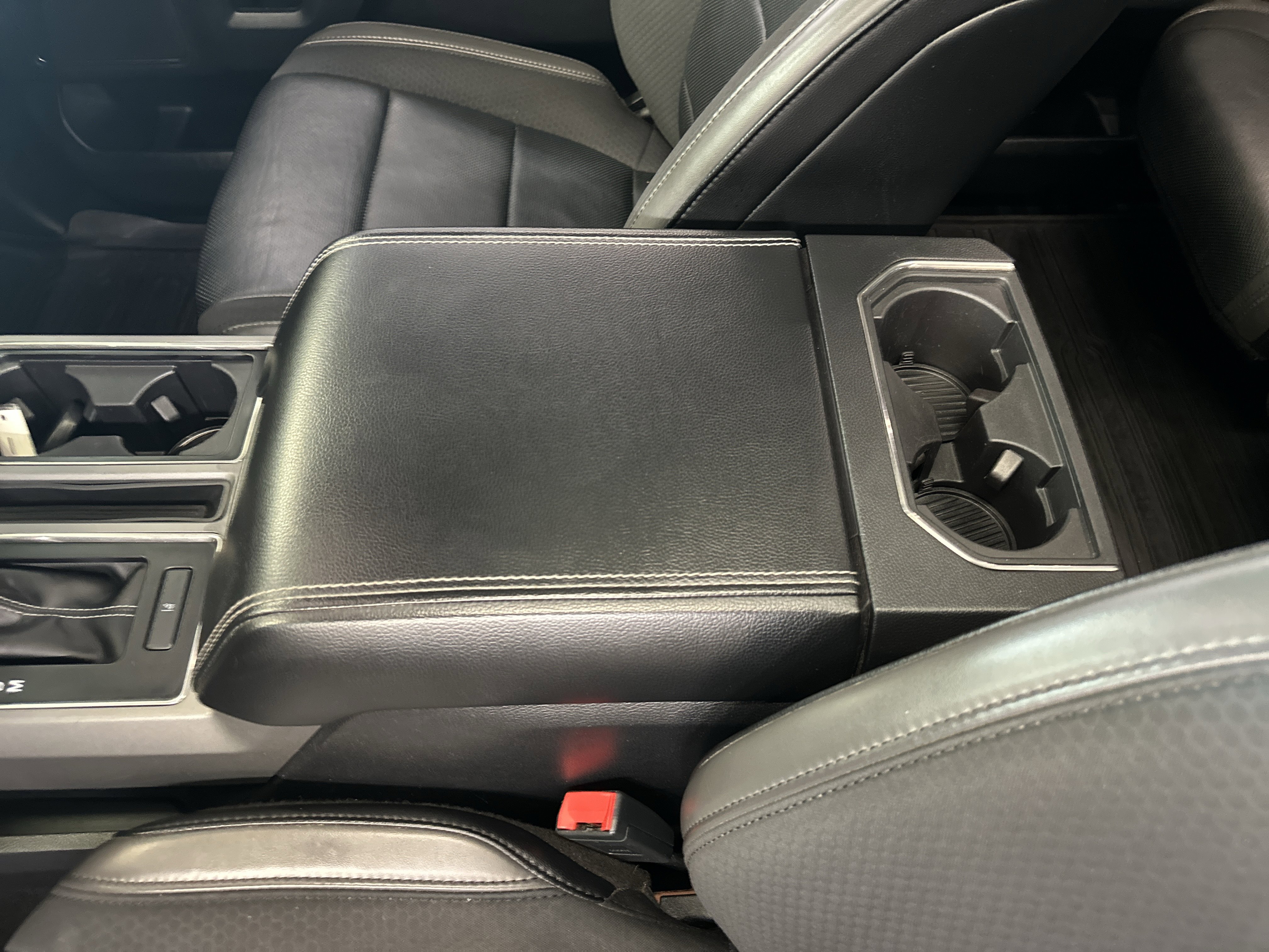 Used 2019 Ford F150 Raptor w/ Equipment Group 802A Luxury AWD/4WD image 29