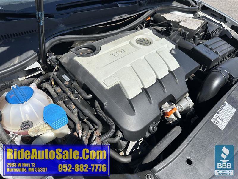 Used 2011 Volkswagen Jetta TDI FWD image 21