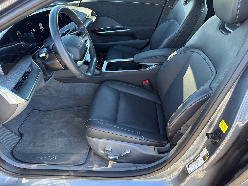 Used 2024 Lucid Air Pure image 10