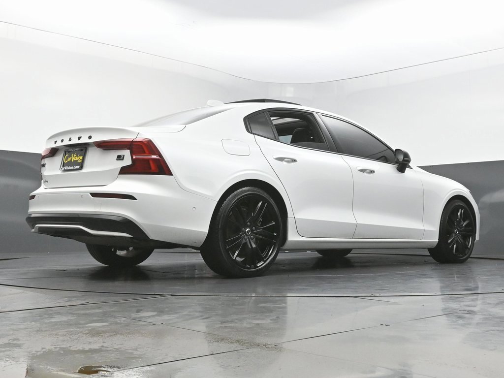 Used 2023 Volvo S60 T8 Ultimate image 47