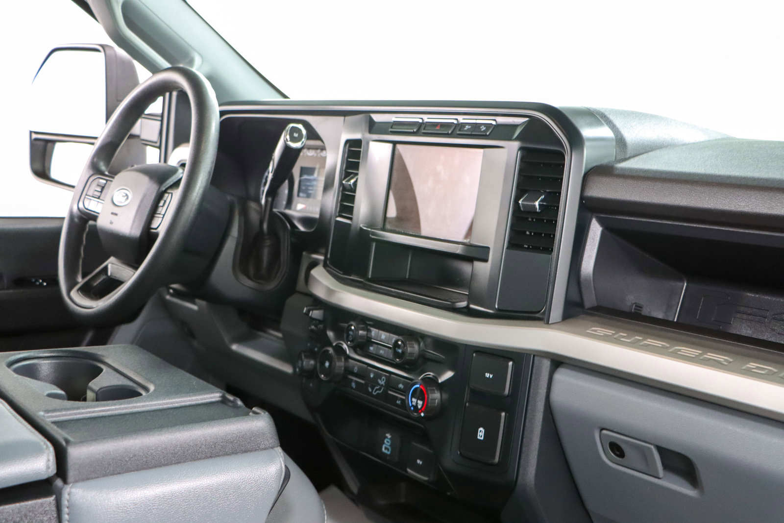 Used 2023 Ford F250 XL w/ FX4 Off-Road Package AWD/4WD image 28