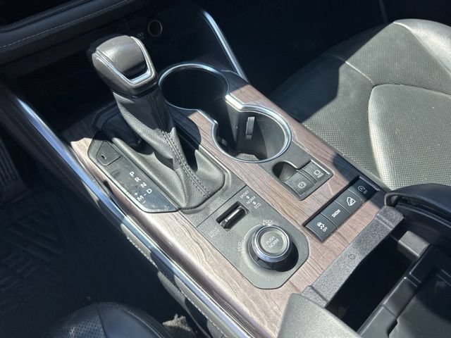 Used 2021 Toyota Highlander Platinum AWD/4WD image 28
