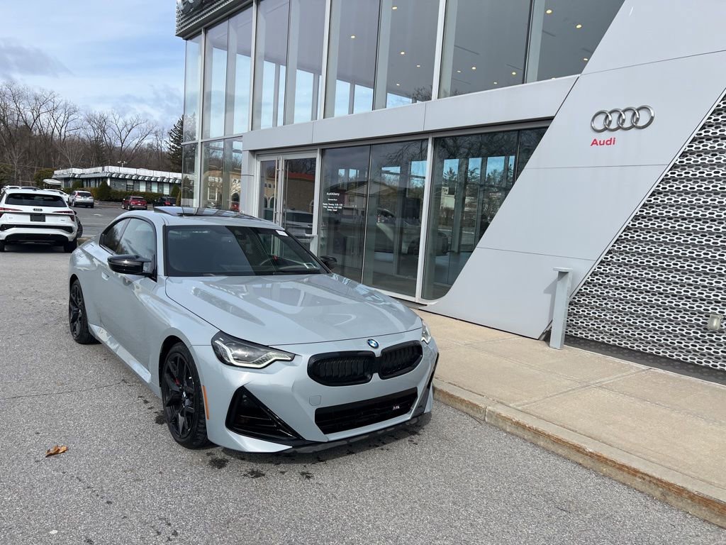 Used 2025 BMW M240i xDrive M240i w/ Premium Package image 2