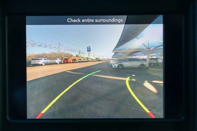 Used 2018 Dodge Challenger R/T image 28