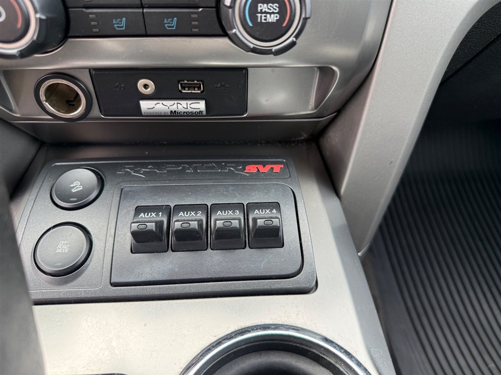 Used 2012 Ford F150 Raptor w/ Raptor Luxury Pkg AWD/4WD image 24