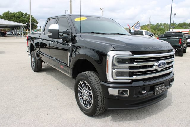 Used 2025 Ford F250 Platinum w/ Platinum Plus Package AWD/4WD image 16