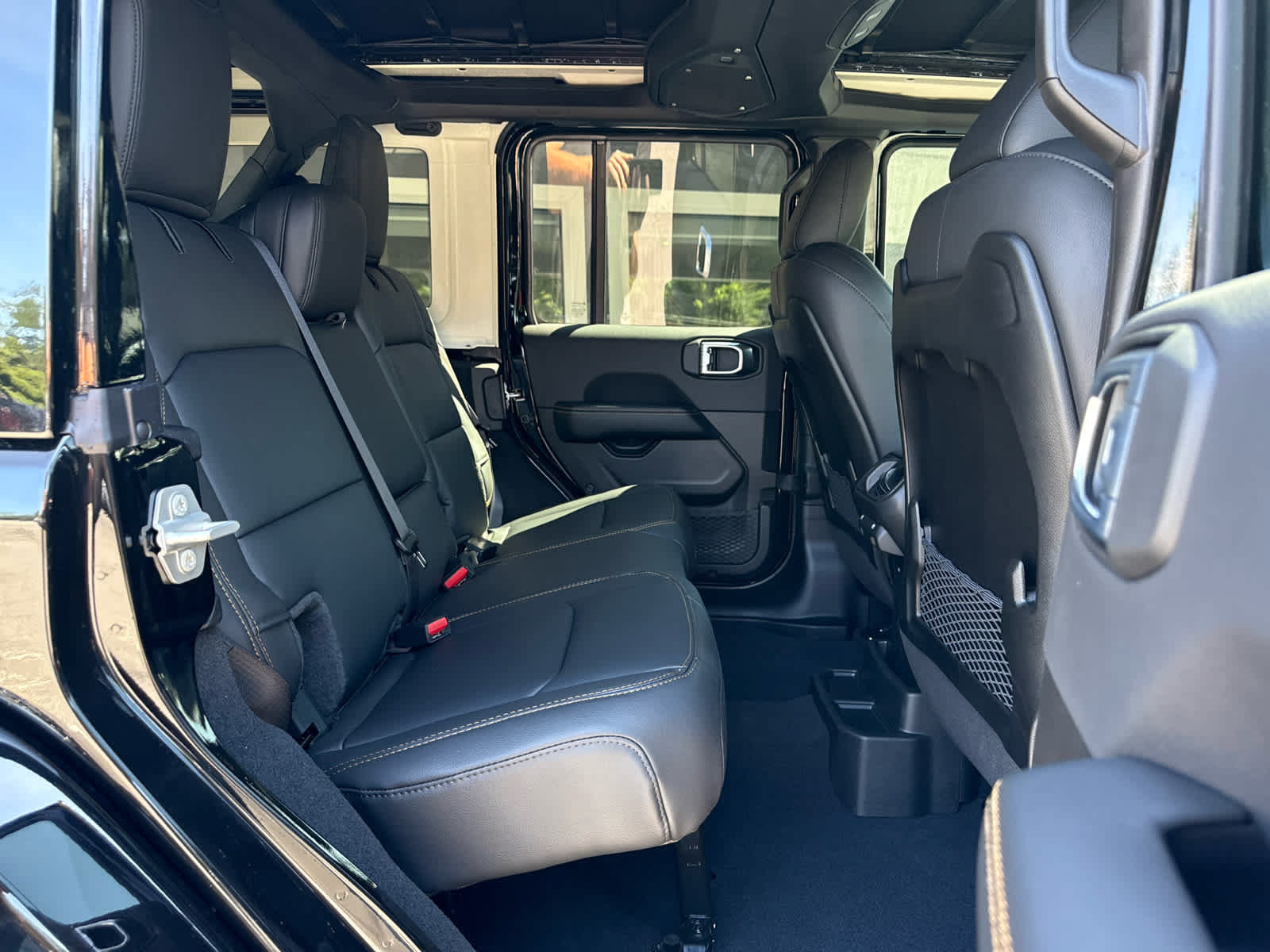 New 2027 Jeep Wrangler Unlimited Sahara AWD/4WD image 13