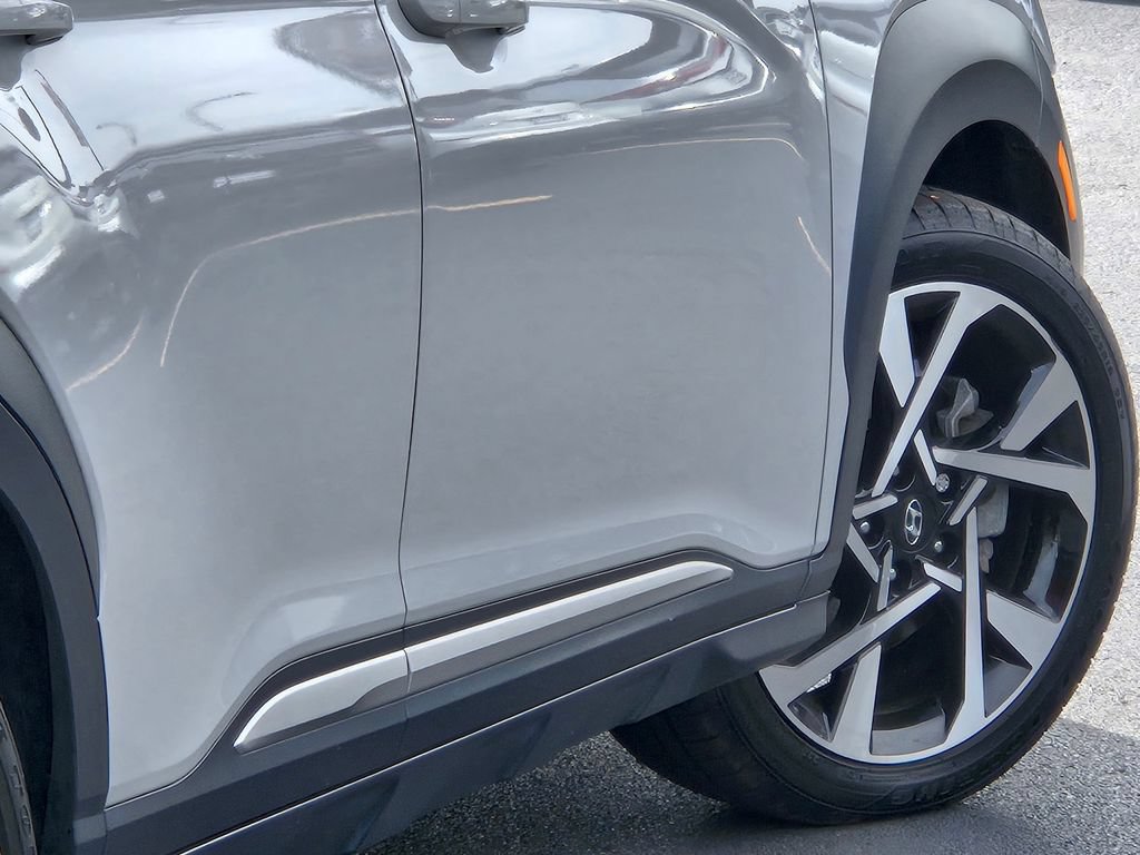 Certified 2023 Hyundai Kona Limited AWD/4WD image 18