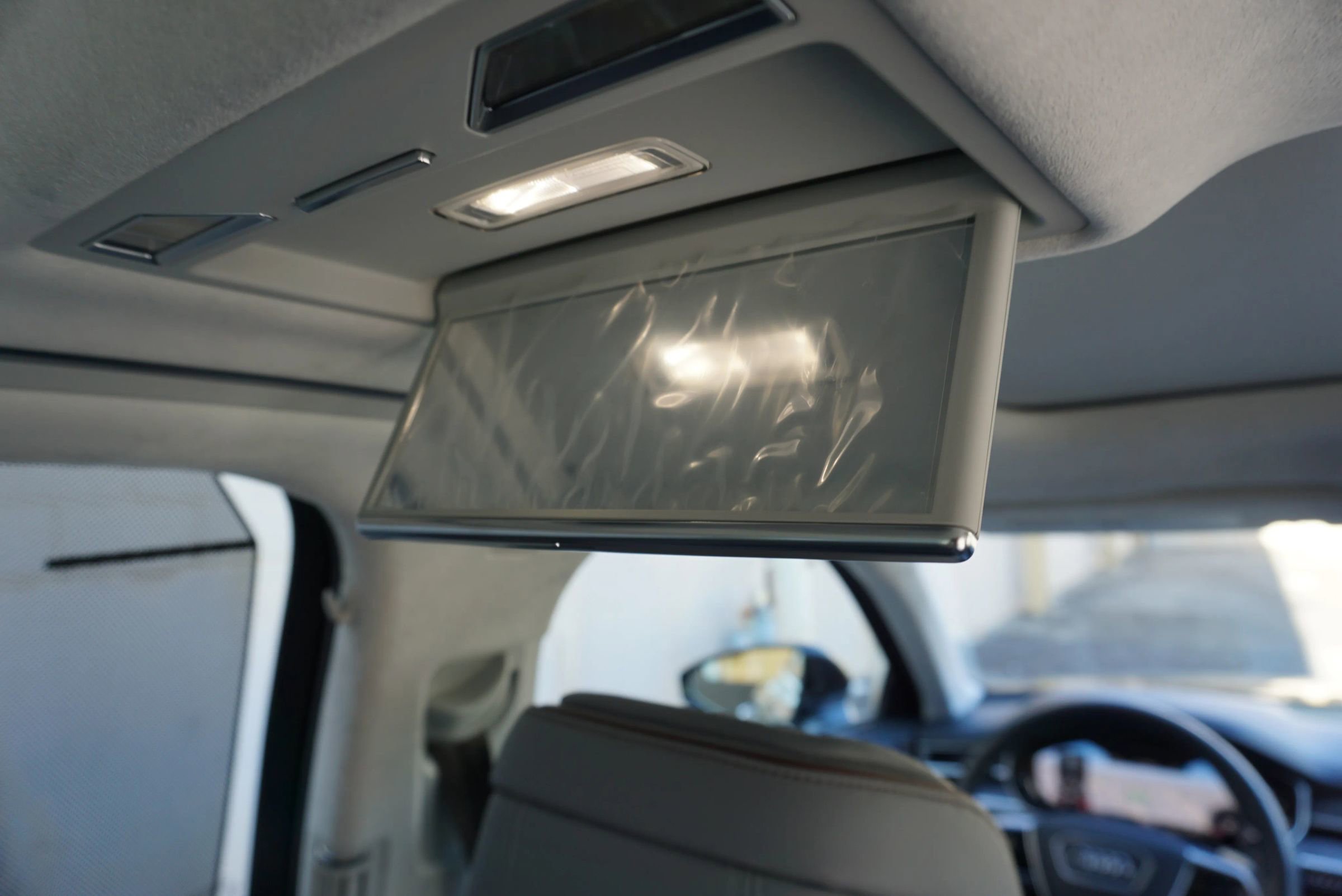 Used 2020 Audi A8 L 4.0T w/ Executive Package image 32