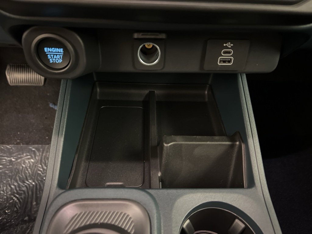 New 2025 Ford Maverick XLT w/ XLT Luxury Package image 14