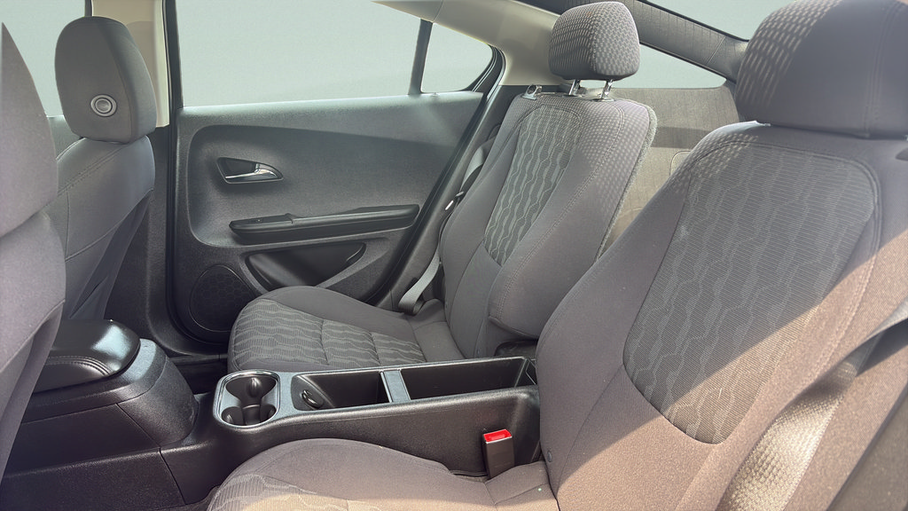 Used 2014 Chevrolet Volt w/ Enhanced Safety Package 1 FWD image 16