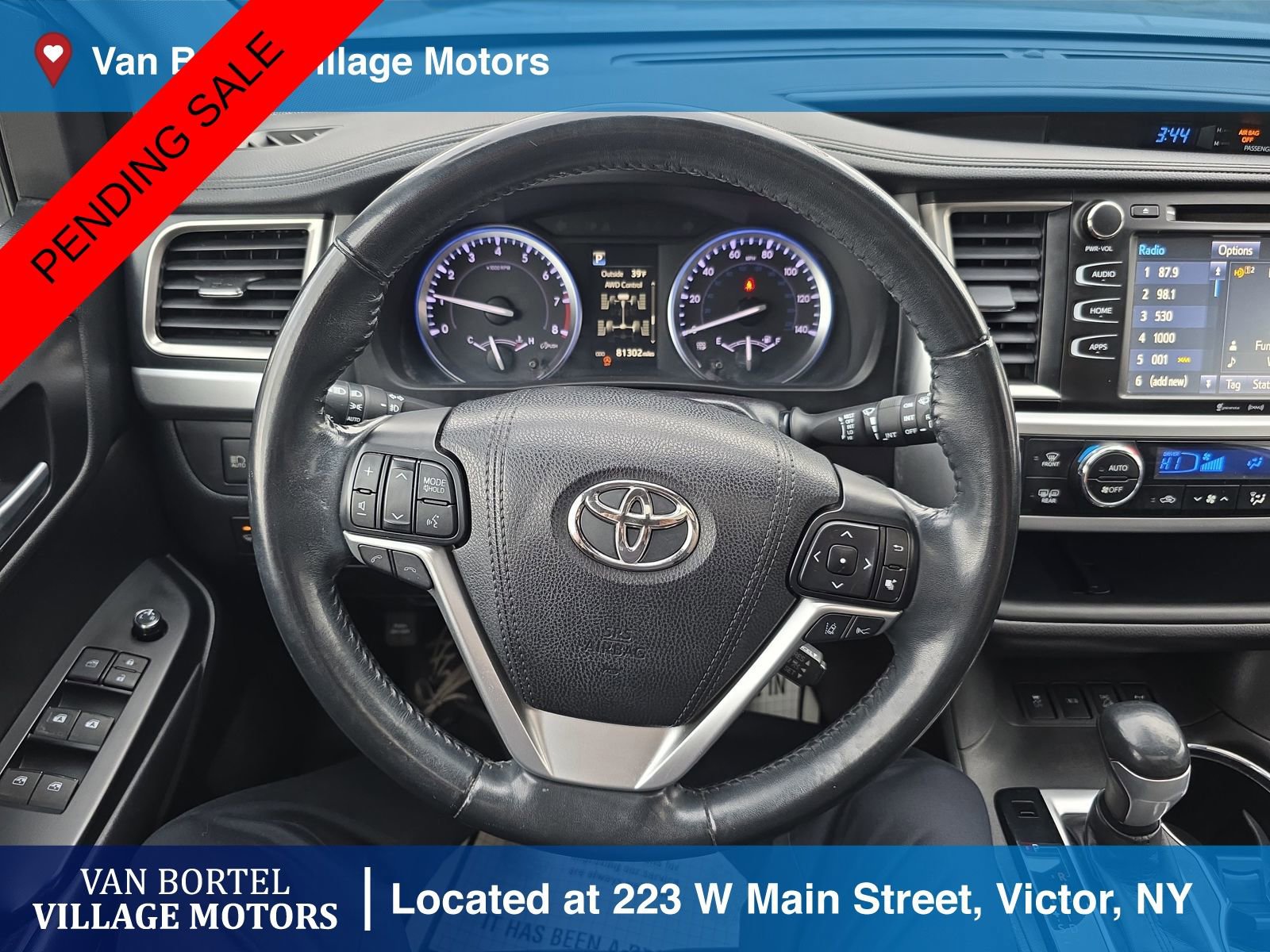 Used 2018 Toyota Highlander SE image 13