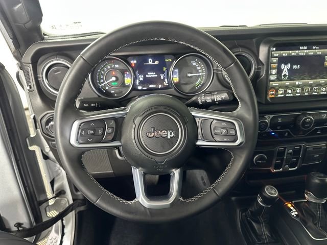 Used 2023 Jeep Wrangler Unlimited Sahara image 14