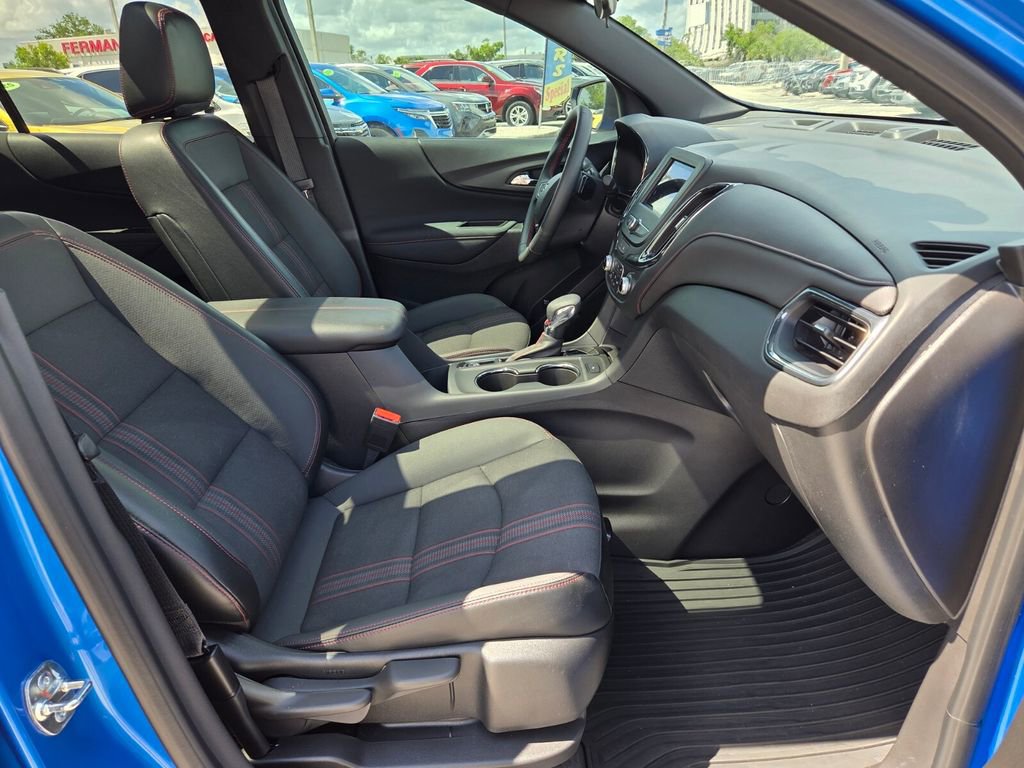 Used 2024 Chevrolet Equinox RS FWD image 17