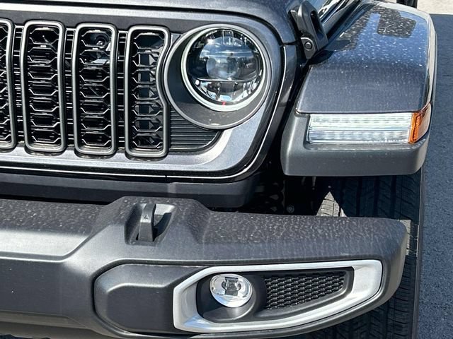 New 2026 Jeep Gladiator Mojave AWD/4WD image 9