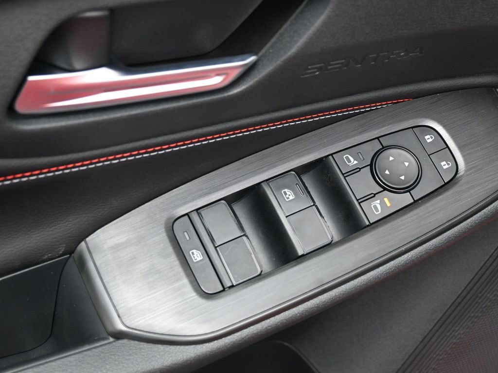 New 2026 Nissan Sentra SR w/ Floor Mat Package FWD image 14