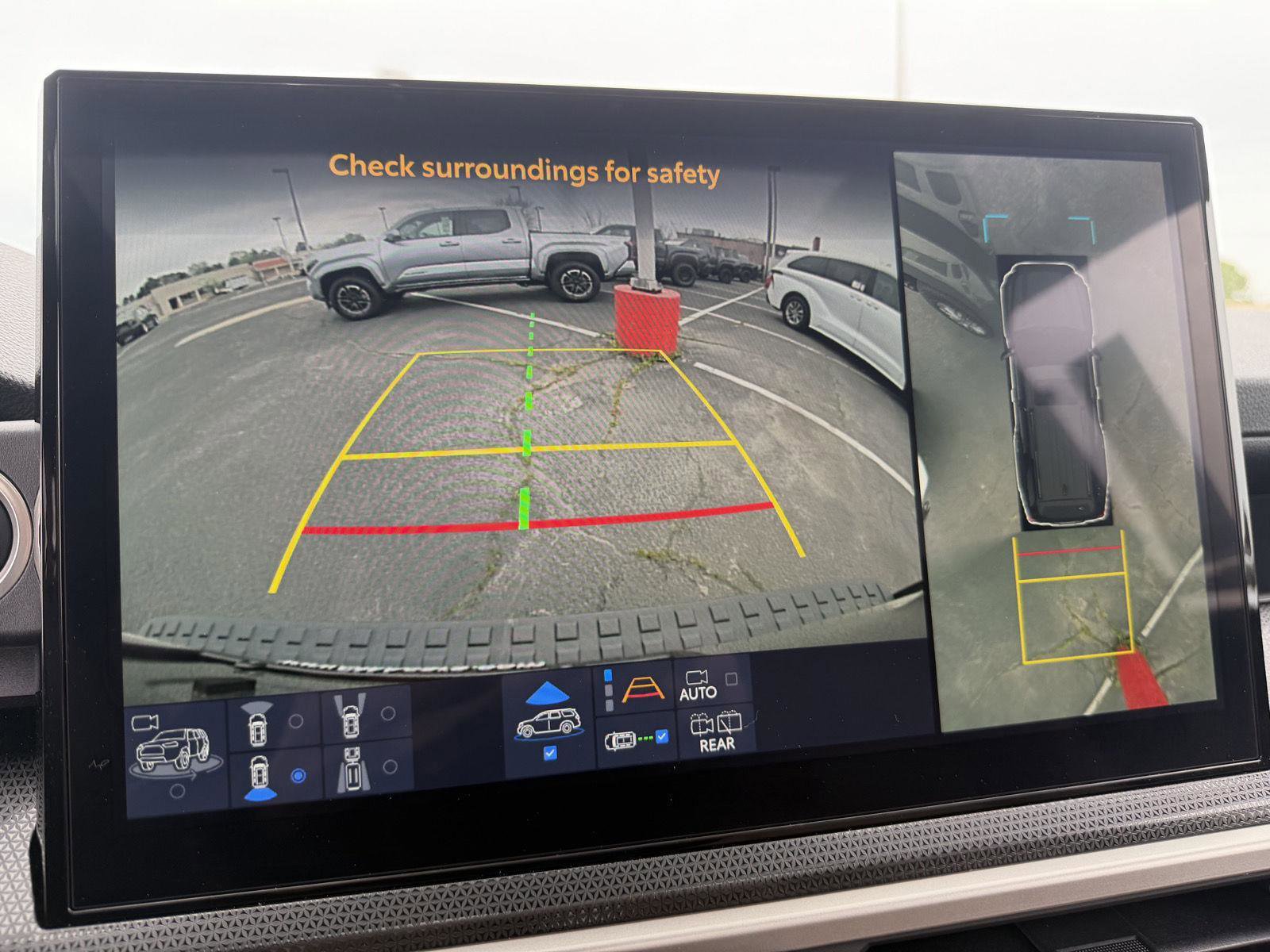 Used 2025 Toyota 4Runner Limited image 30