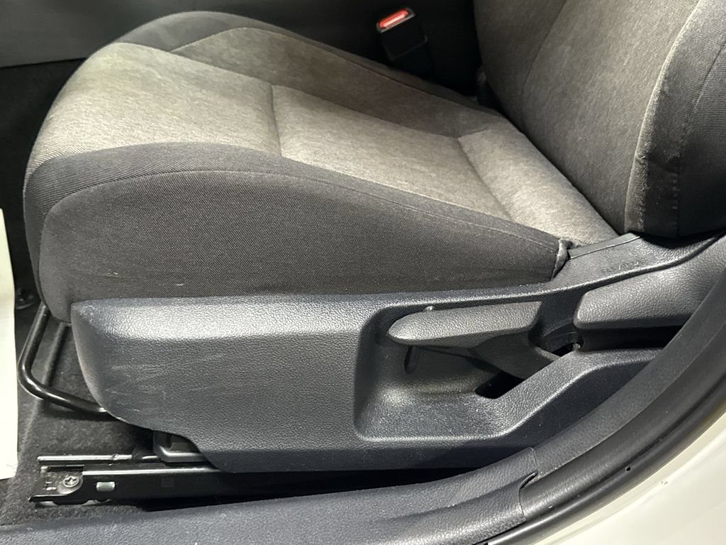Used 2025 Toyota Camry LE FWD image 13