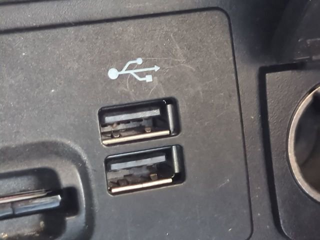 Used 2015 Ford Fusion Titanium image 24