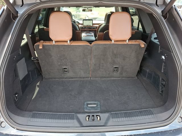 Used 2023 Lincoln Aviator Reserve w/ Equipment Group 201A AWD/4WD image 27
