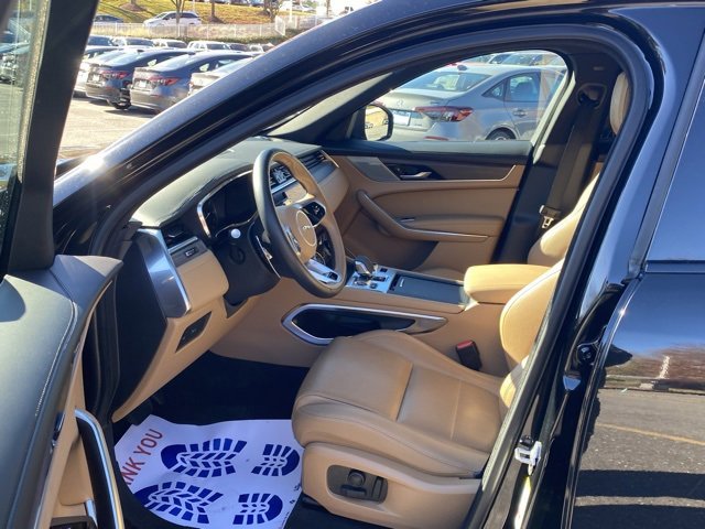 Used 2023 Jaguar F-PACE S image 15