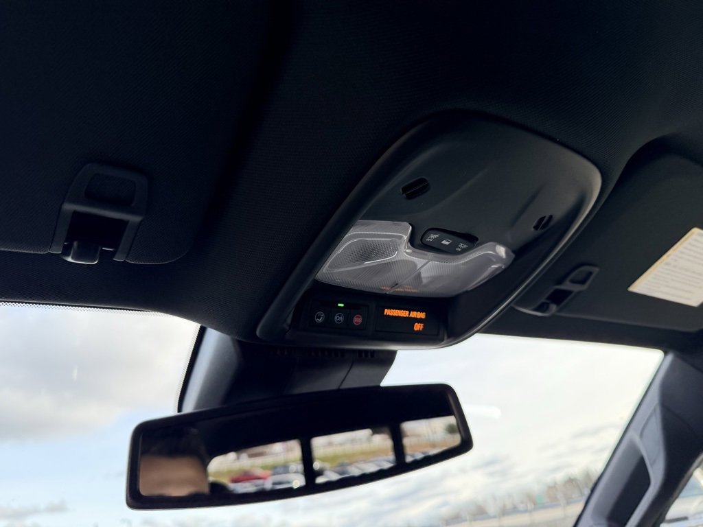 New 2026 GMC Canyon Elevation w/ Convenience Package image 27