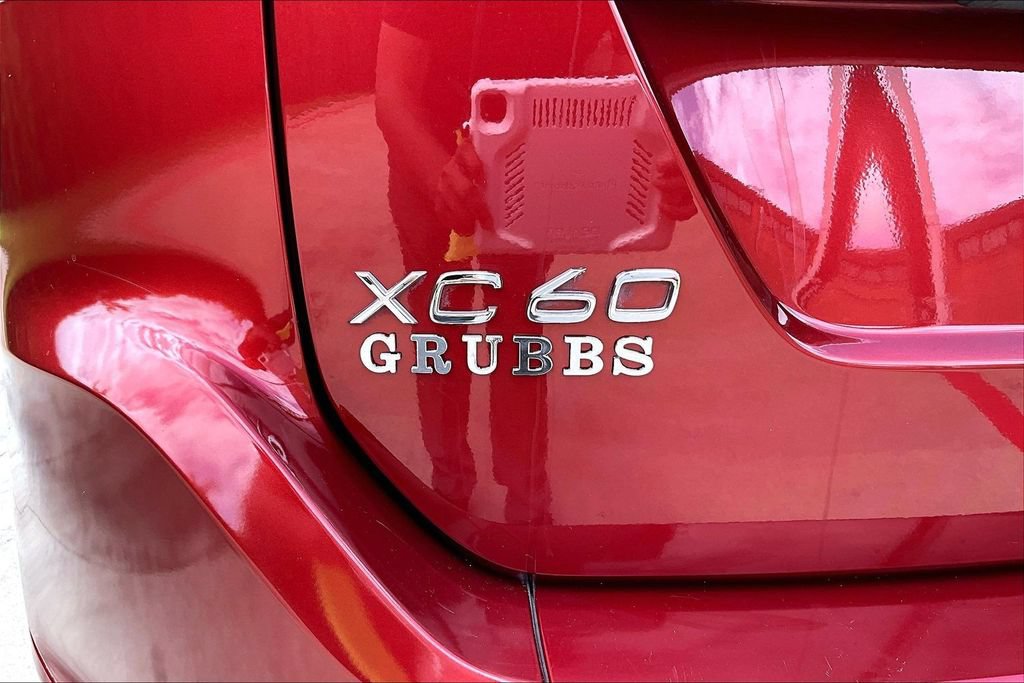 Used 2015 Volvo XC60 T5 Premier w/ Proximity Package FWD image 44