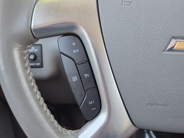 Used 2016 Chevrolet Traverse LT w/ Style and Technology Package FWD image 12