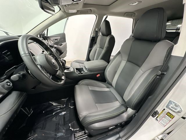 Certified 2025 Subaru Outback Onyx Edition XT image 17