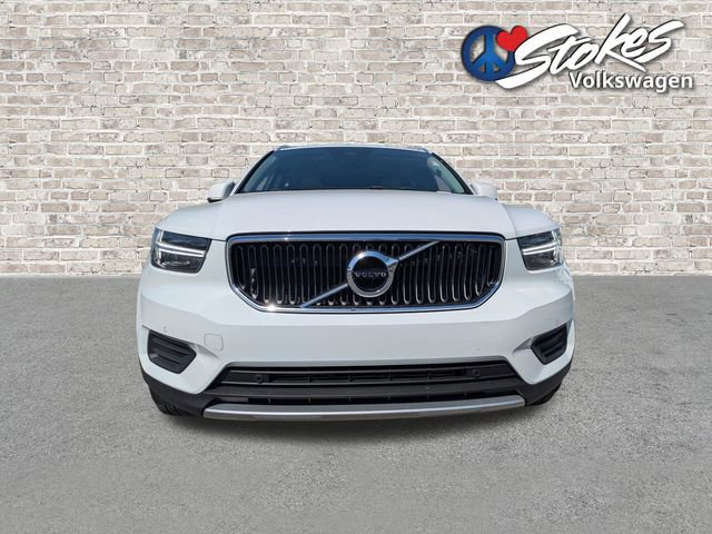Used 2019 Volvo XC40 T5 Momentum image 9