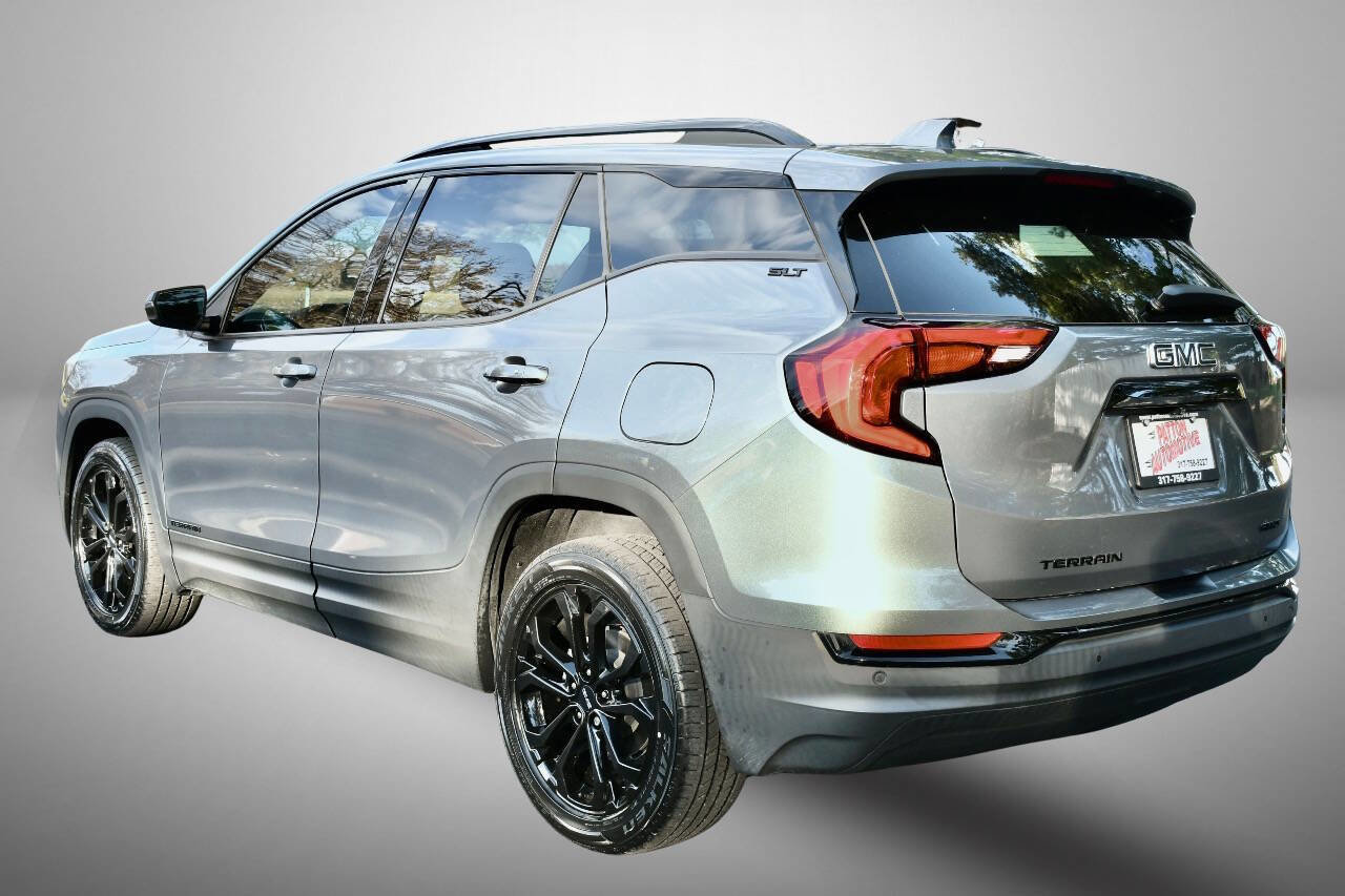 Used 2021 GMC Terrain SLT w/ Elevation Edition image 5