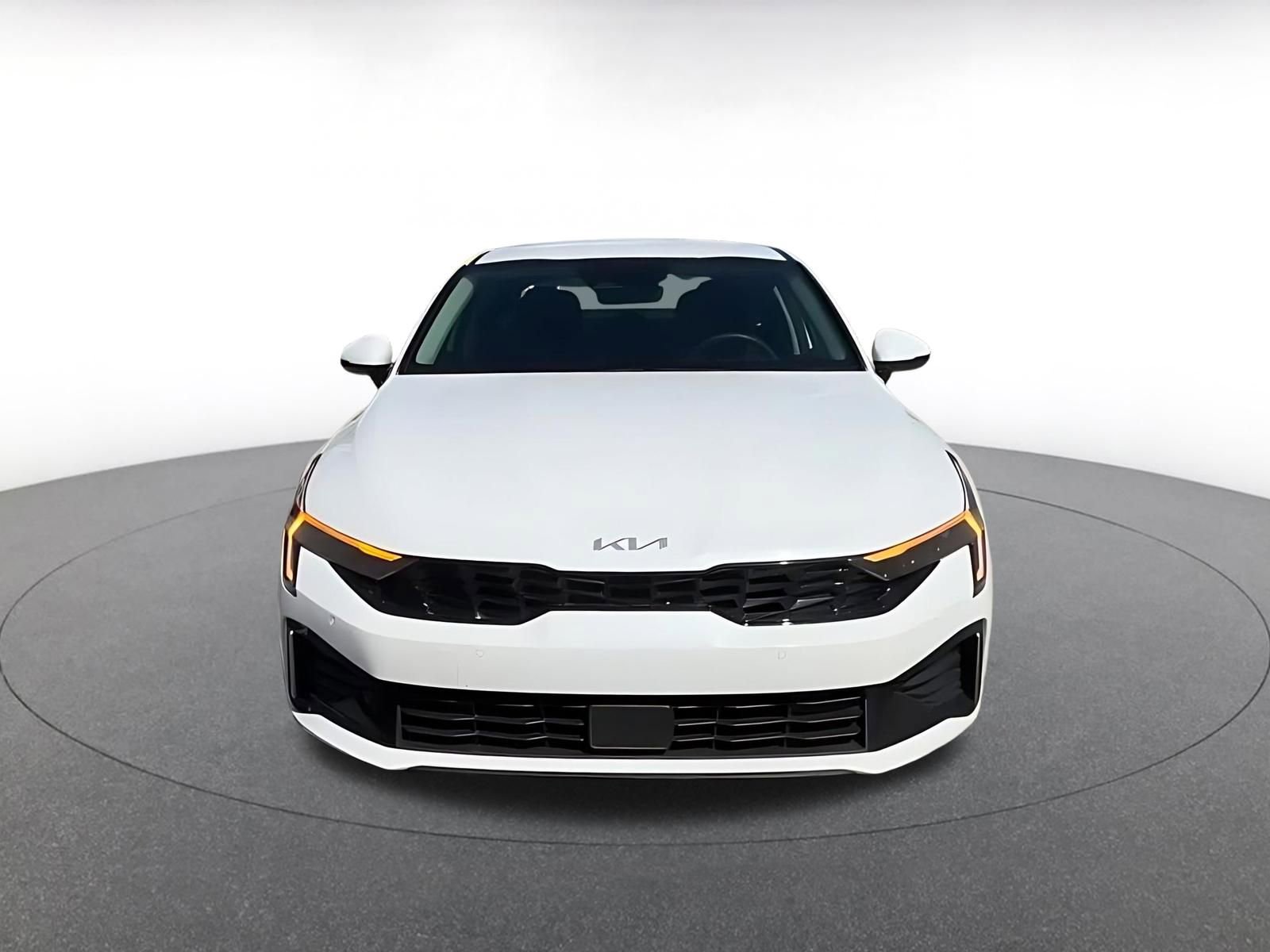 Used 2025 Kia K5 LXS FWD image 3