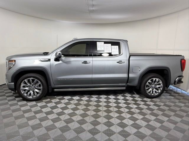 Used 2024 GMC Sierra 1500 Denali w/ Denali Reserve Package AWD/4WD image 9