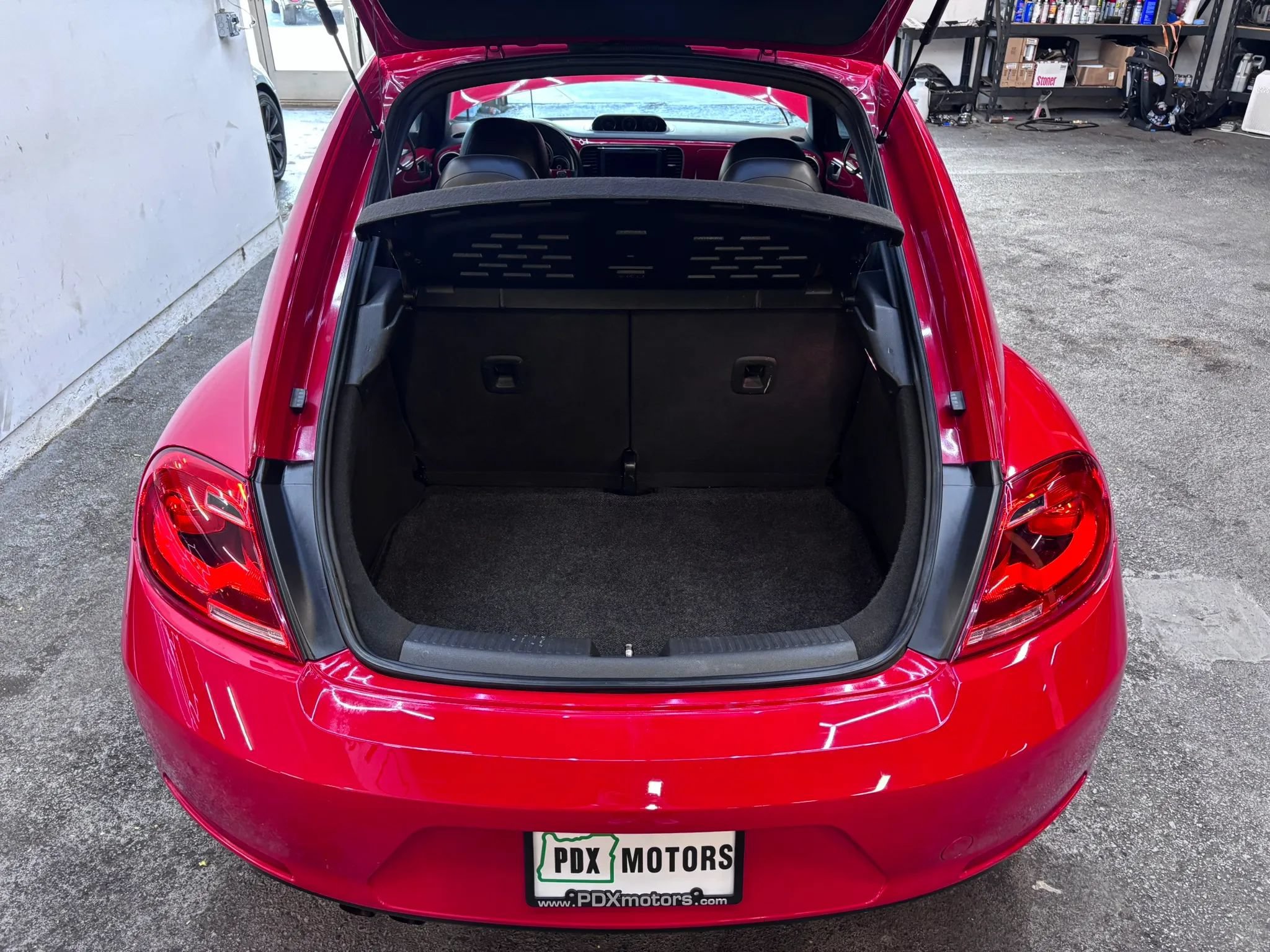 Used 2013 Volkswagen Beetle TDI FWD image 22