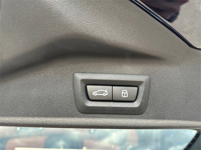 New 2026 BMW X7 xDrive40i w/ M Sport Package image 16