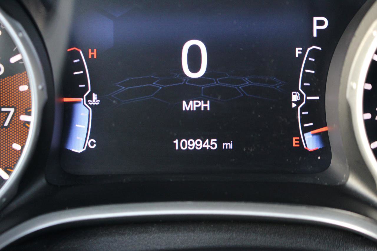 Used 2020 Jeep Compass Latitude w/ Popular Equipment Group image 22