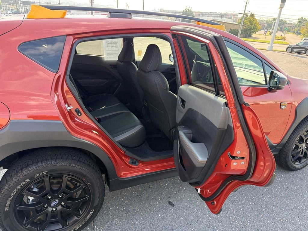 Certified 2024 Subaru Crosstrek 2.5i Wilderness w/ Crosstrek Mirror Package AWD/4WD image 18