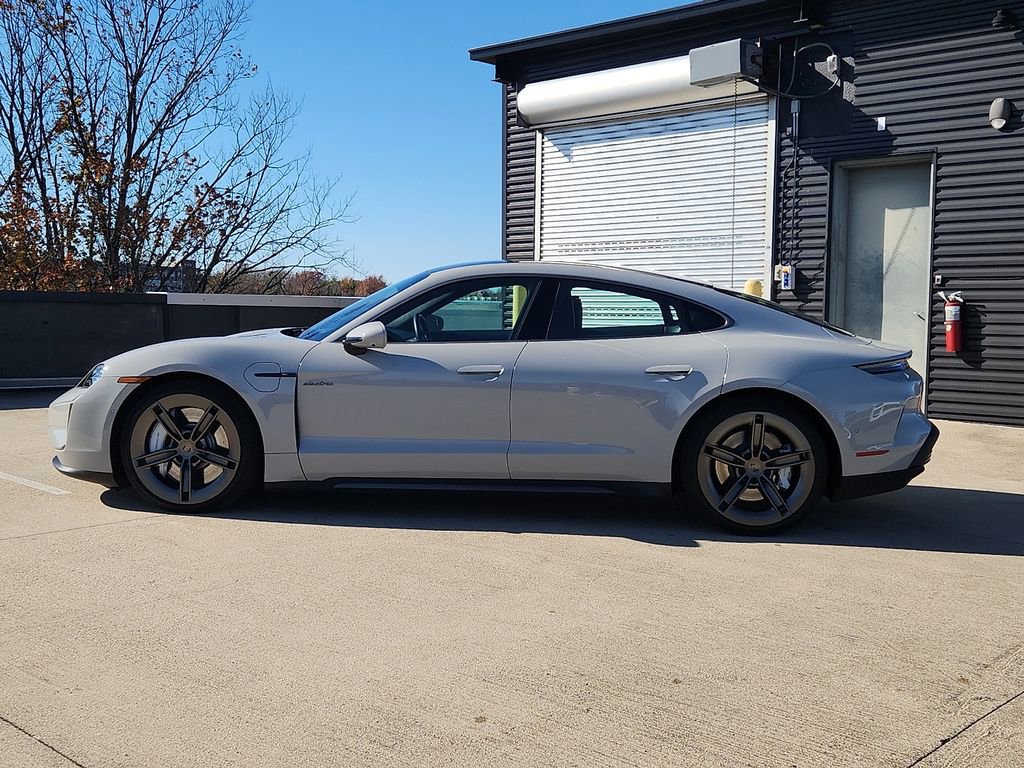 Certified 2025 Porsche Taycan Turbo image 2