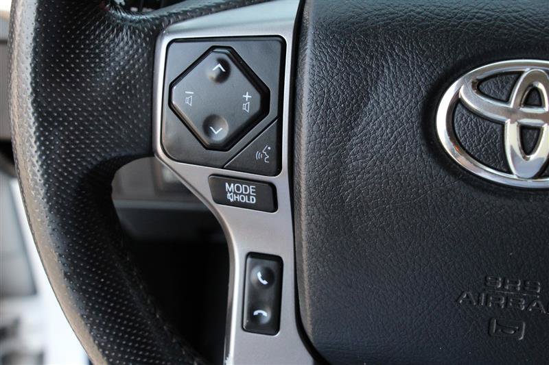 Used 2019 Toyota Tacoma SR5 AWD/4WD image 35