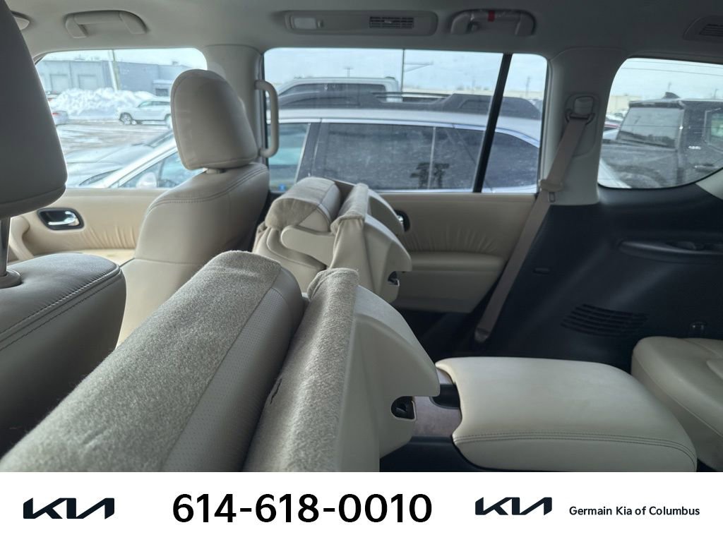Used 2023 Nissan Armada SL w/ Captain's Chairs Package image 10