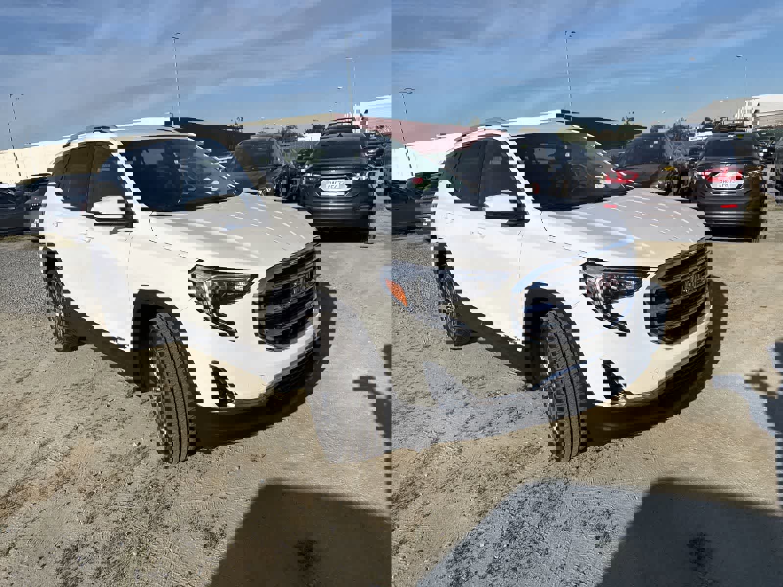 Used 2021 GMC Terrain SLT image 3