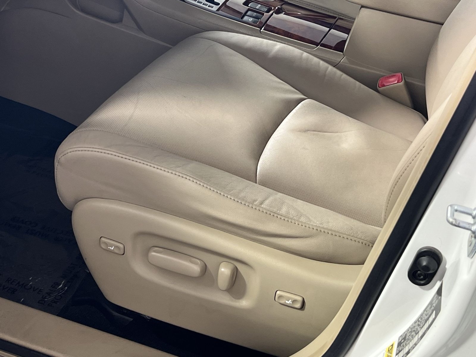 Used 2012 Toyota Highlander Limited AWD/4WD image 14