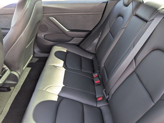 Used 2023 Tesla Model 3 Performance image 25