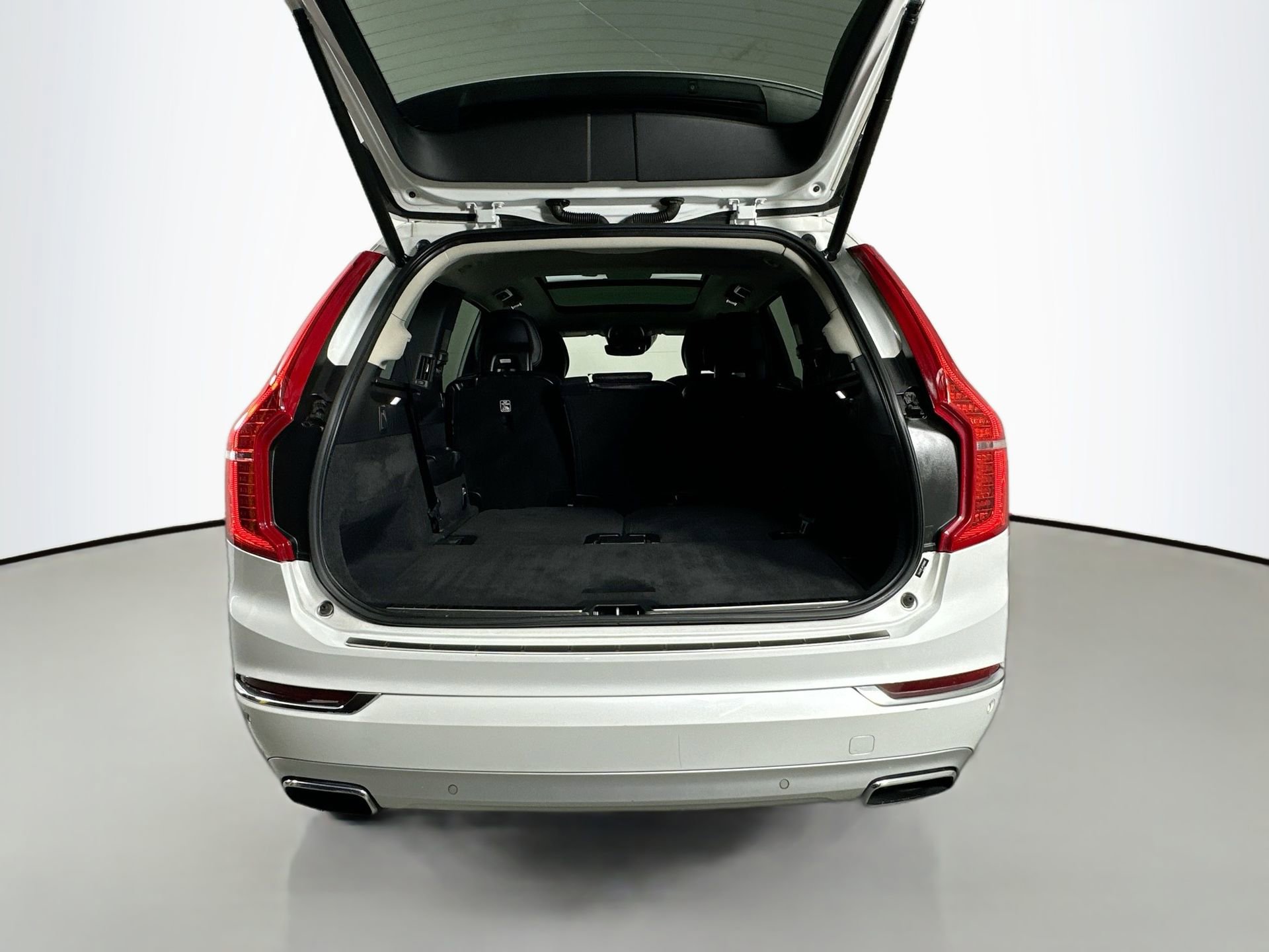 Used 2019 Volvo XC90 T6 Inscription w/ Advanced Package image 27