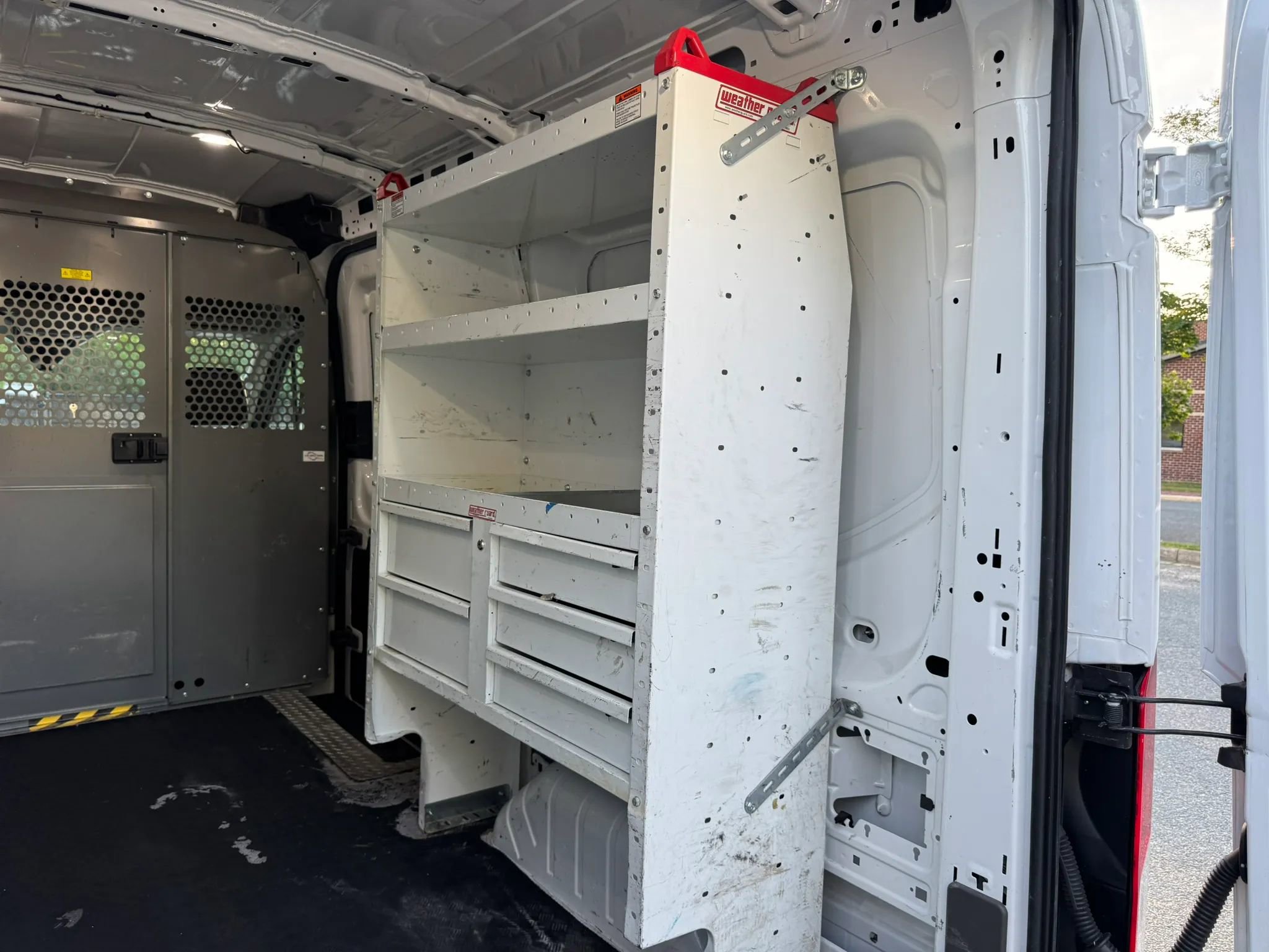 Used 2020 Ford Transit 250 Medium Roof RWD image 22