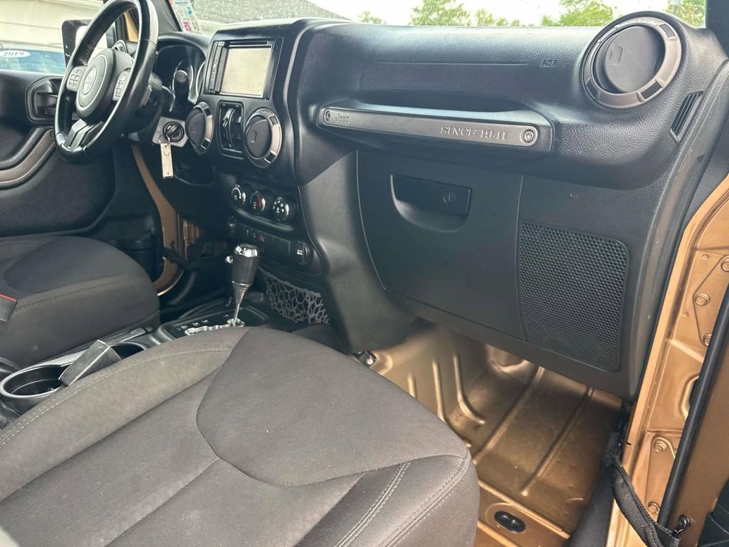 Used 2015 Jeep Wrangler Unlimited Sport w/ Quick Order Package 24S image 13