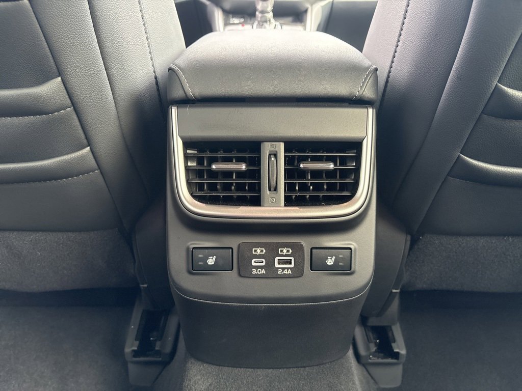 Used 2025 Subaru Outback Limited w/ Popular Package #2 image 21