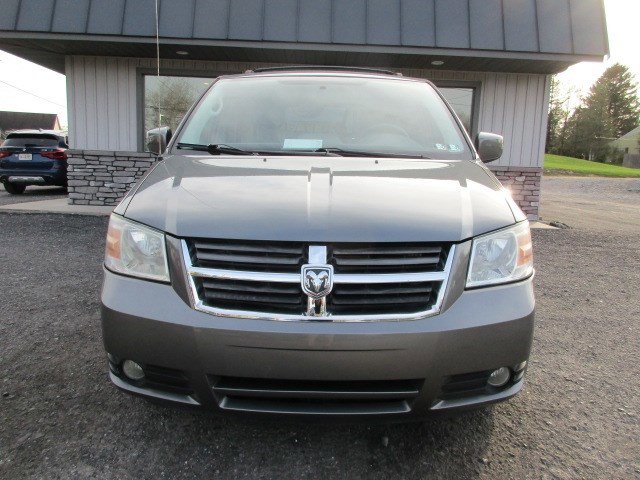 Used 2009 Dodge Grand Caravan SXT image 3