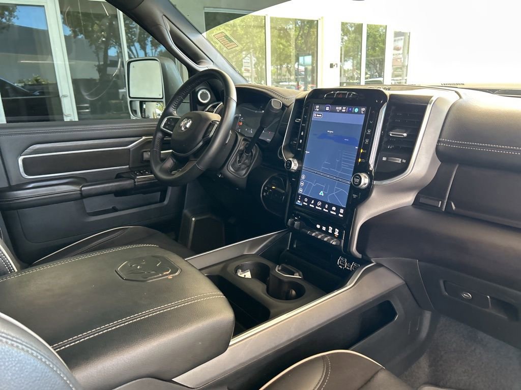 Used 2024 RAM 3500 Laramie w/ Night Edition AWD/4WD image 29