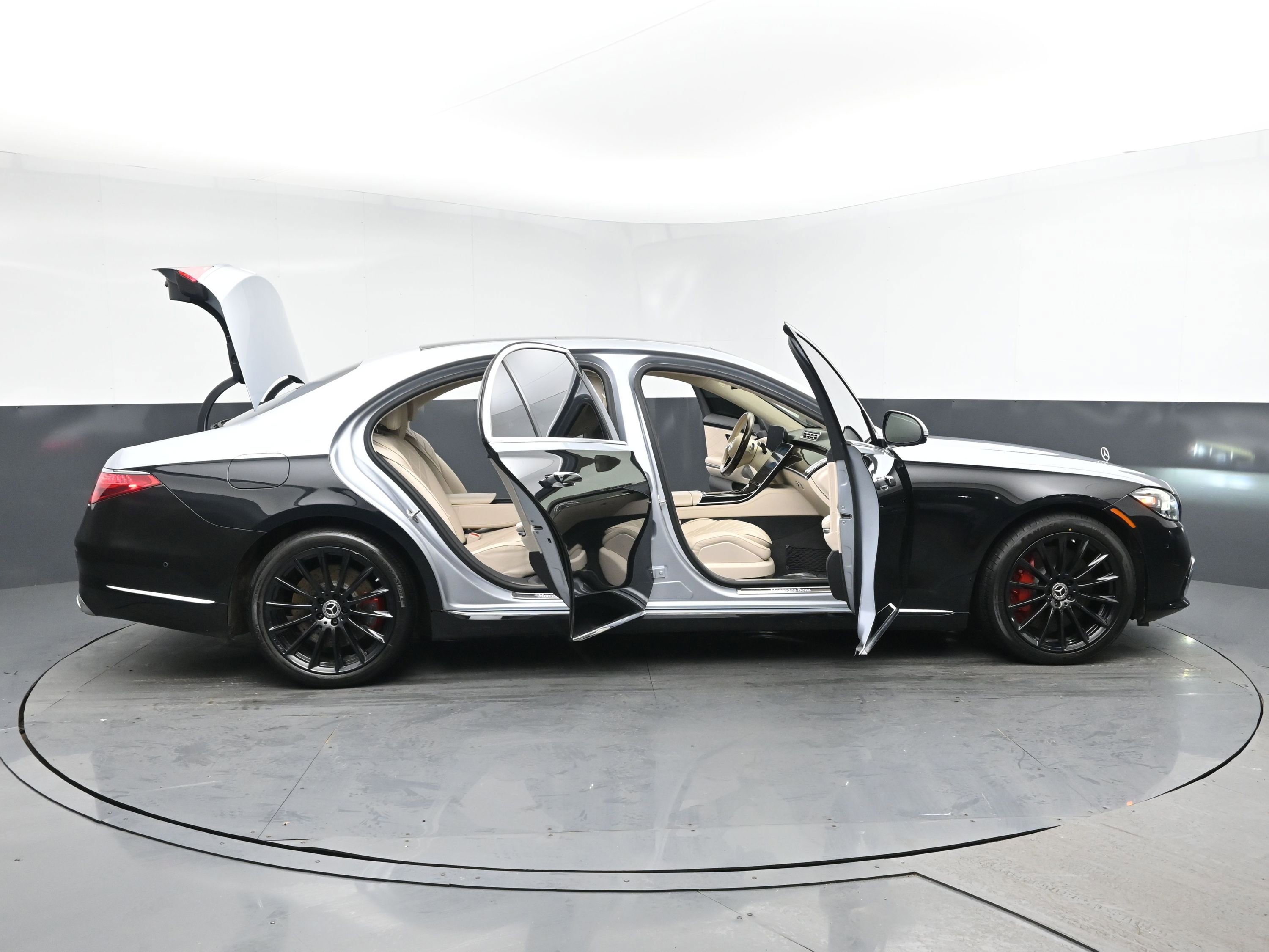 Used 2021 Mercedes-Benz S 580 4MATIC Sedan image 24